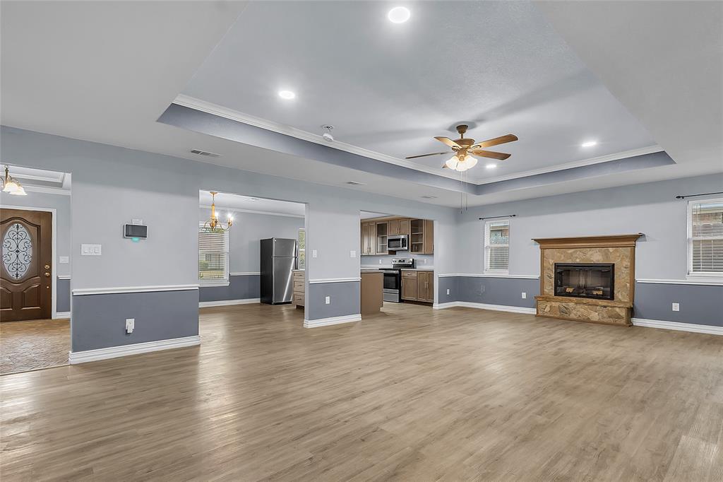 7117 Rolling Fork Drive Property Photo 6