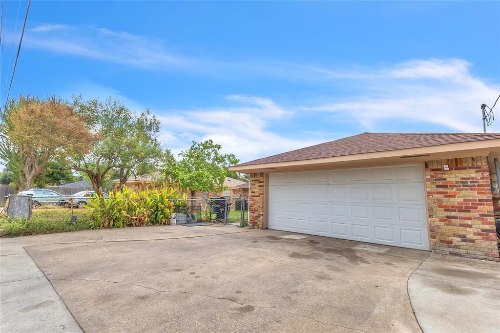 7117 Rolling Fork Drive Property Photo 30