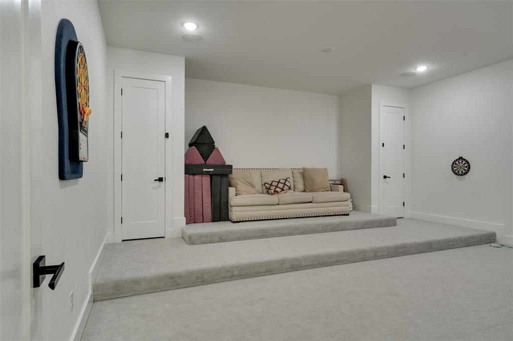 246 Prairie Way Property Photo 26