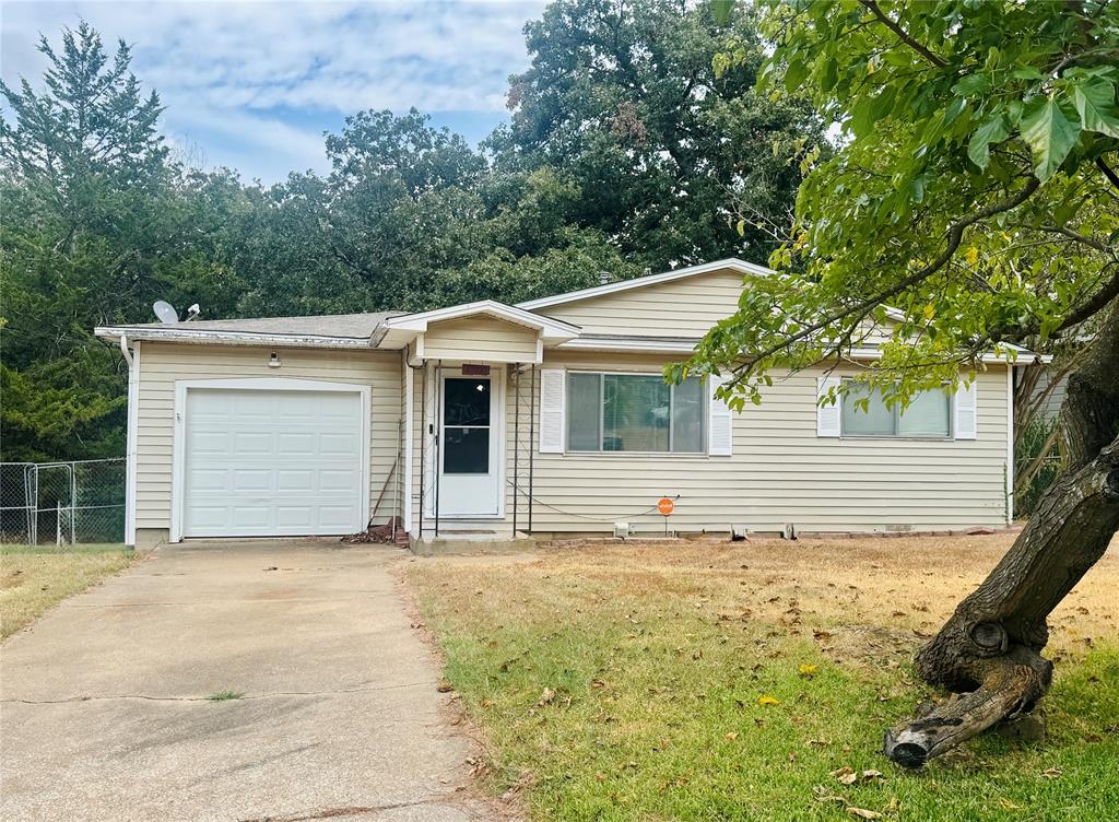 1200 Park Drive Property Photo 1