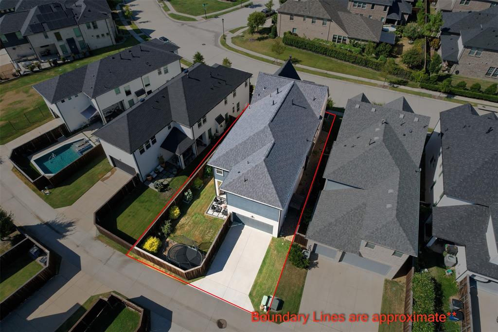 963 Sprangletop Street Property Photo 38