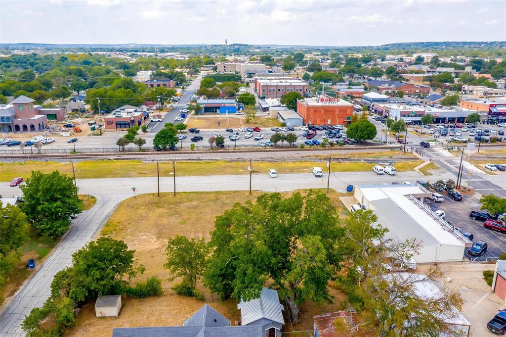 133 Commerce Corner Property Photo 1
