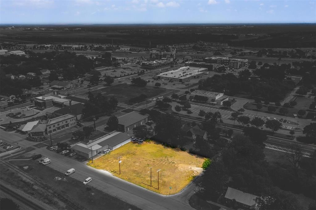 133 Commerce Corner Property Photo 8