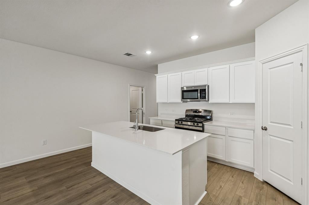 3724 Clearview Ranch Drive Property Photo 4