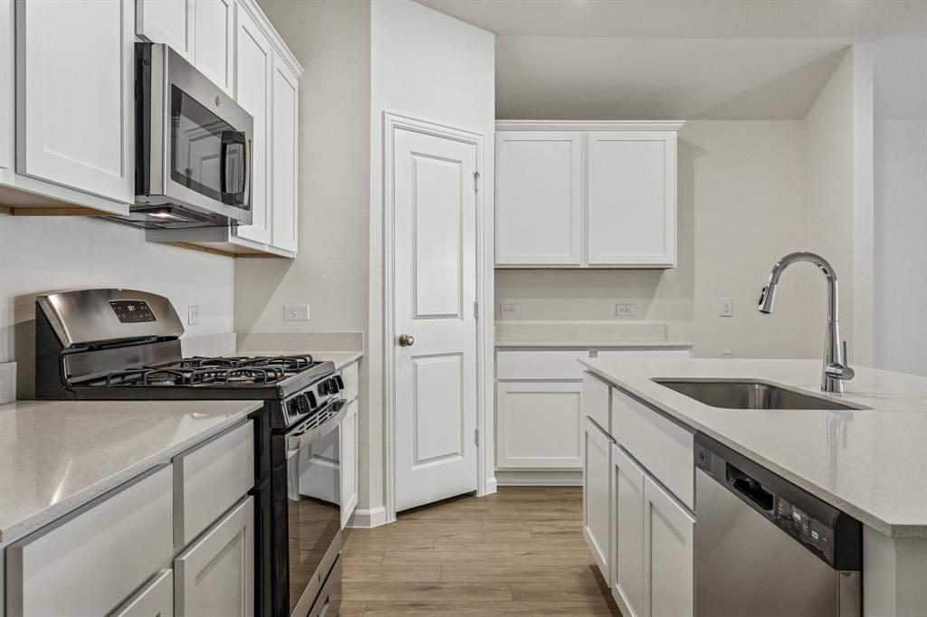 3724 Clearview Ranch Drive Property Photo 5