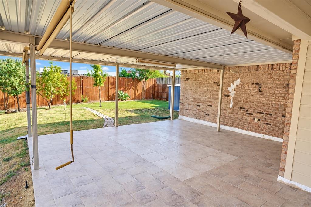 9304 Marilyn Court Property Photo 9