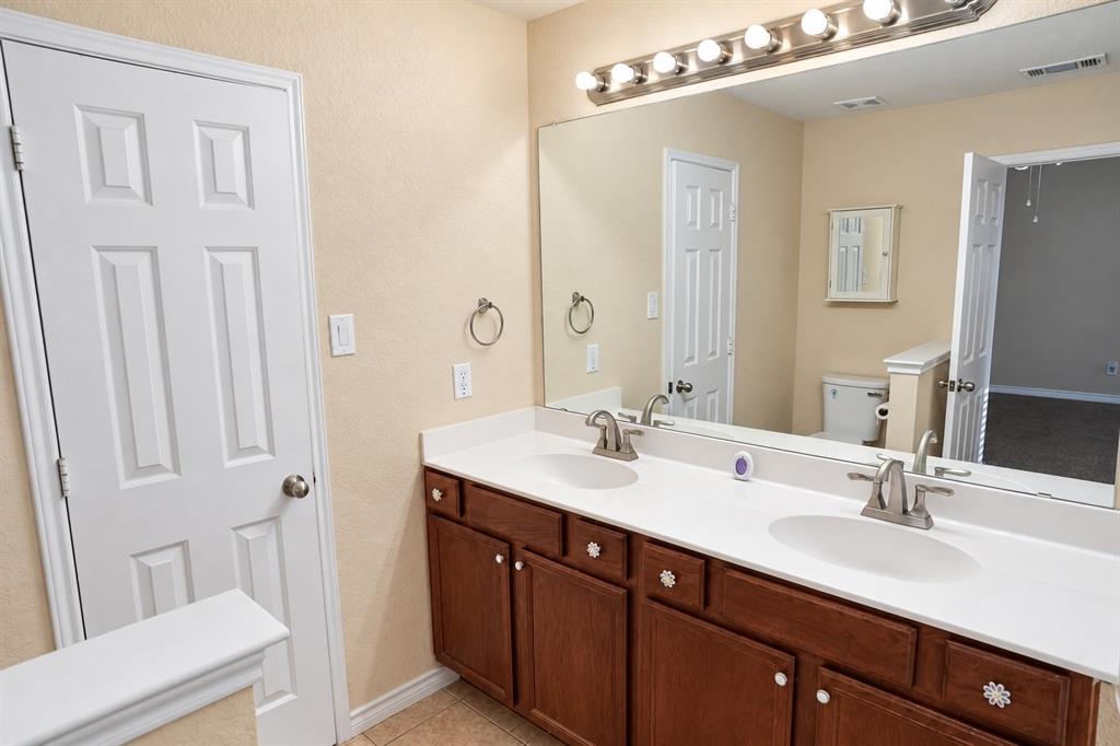 9304 Marilyn Court Property Photo 14