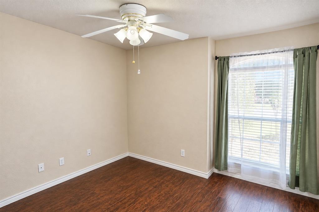 9304 Marilyn Court Property Photo 20