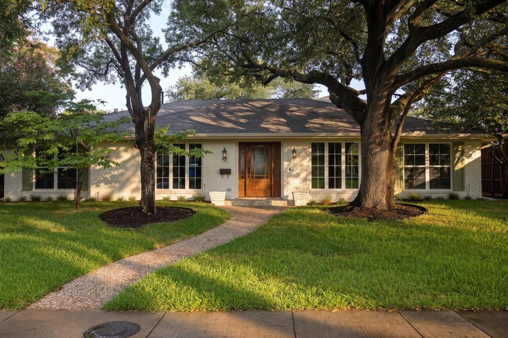 6214 Glennox Lane Property Photo 1