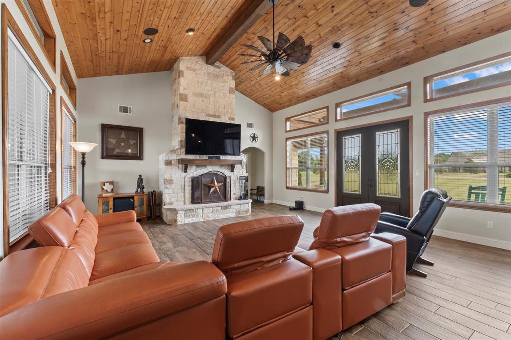 4830 Bridle View Court Property Photo 5