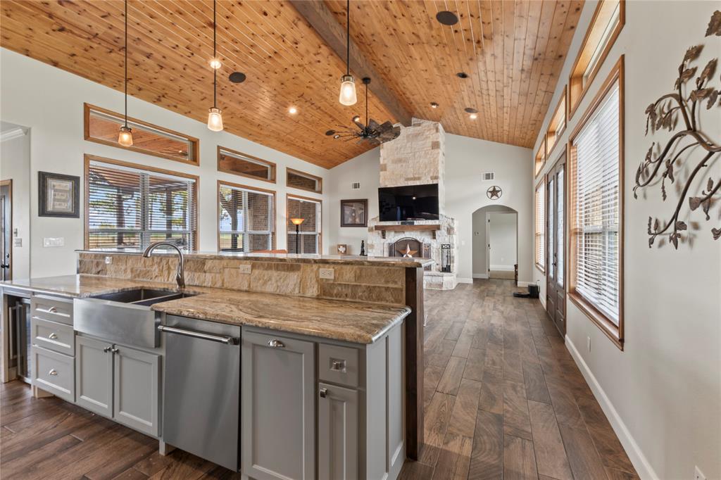 4830 Bridle View Court Property Photo 7