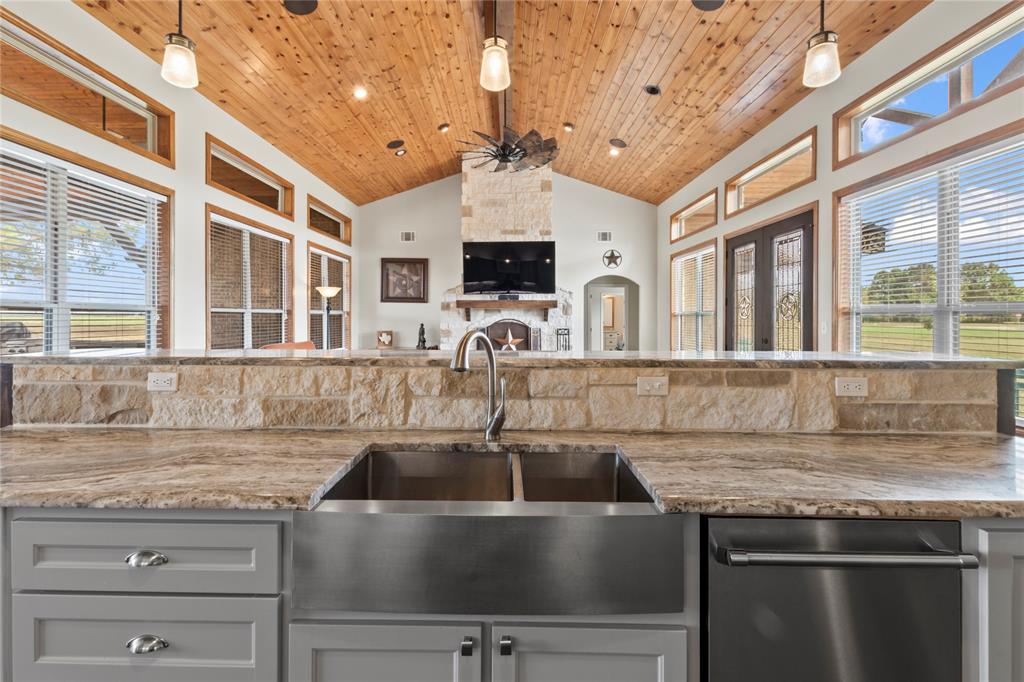 4830 Bridle View Court Property Photo 9