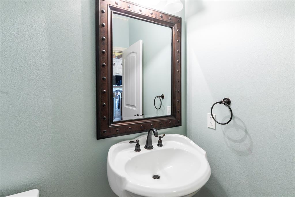 4830 Bridle View Court Property Photo 21