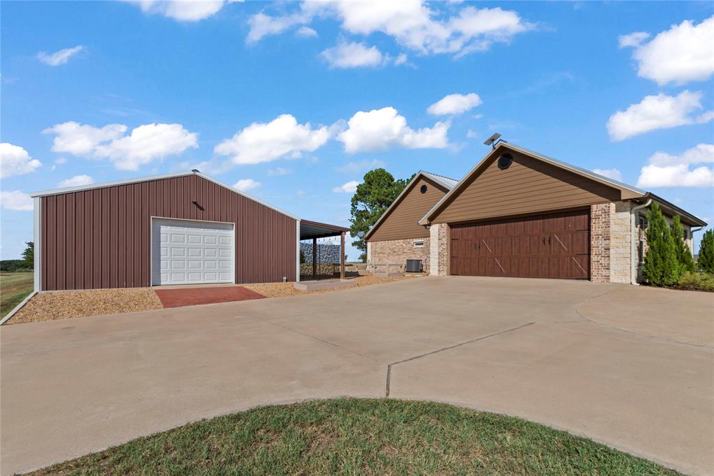 4830 Bridle View Court Property Photo 32