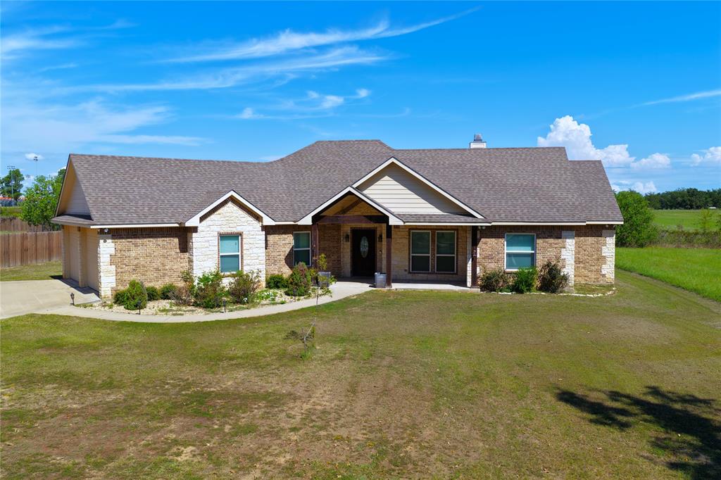 207 Northline Road Property Photo 1