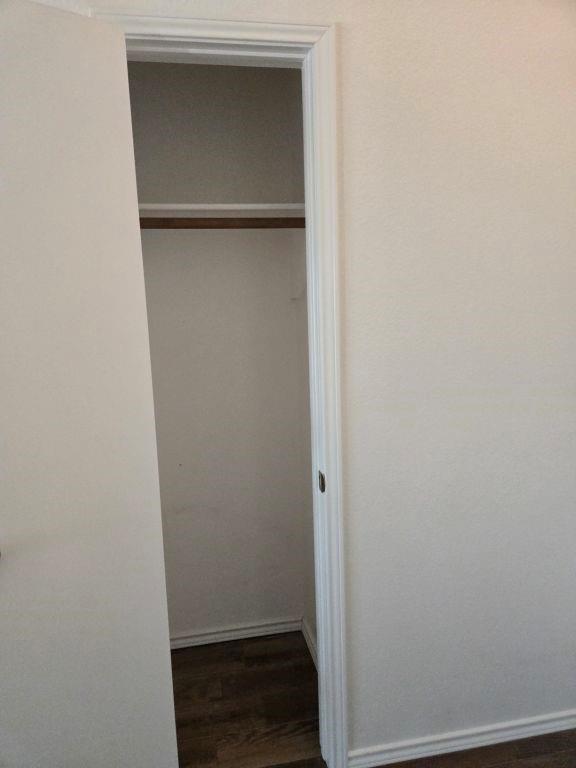 850 Valley View Court Property Photo 17