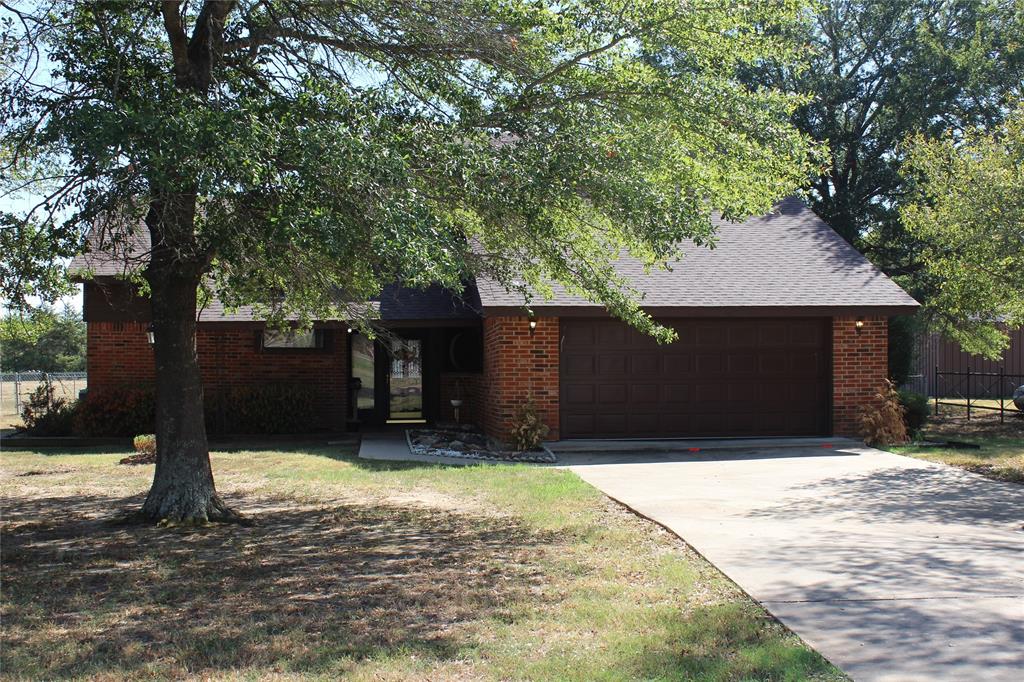 4497 Fm 2820 Property Photo 1