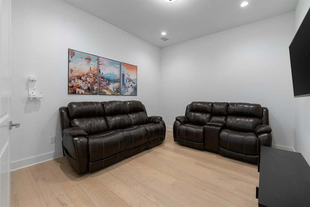 3116 Berkeley Avenue Property Photo 23