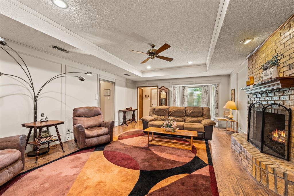1401 Sandpiper Street Property Photo 8