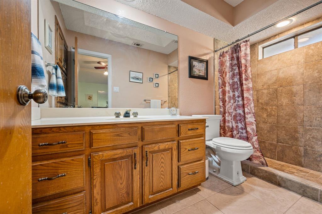 1401 Sandpiper Street Property Photo 12
