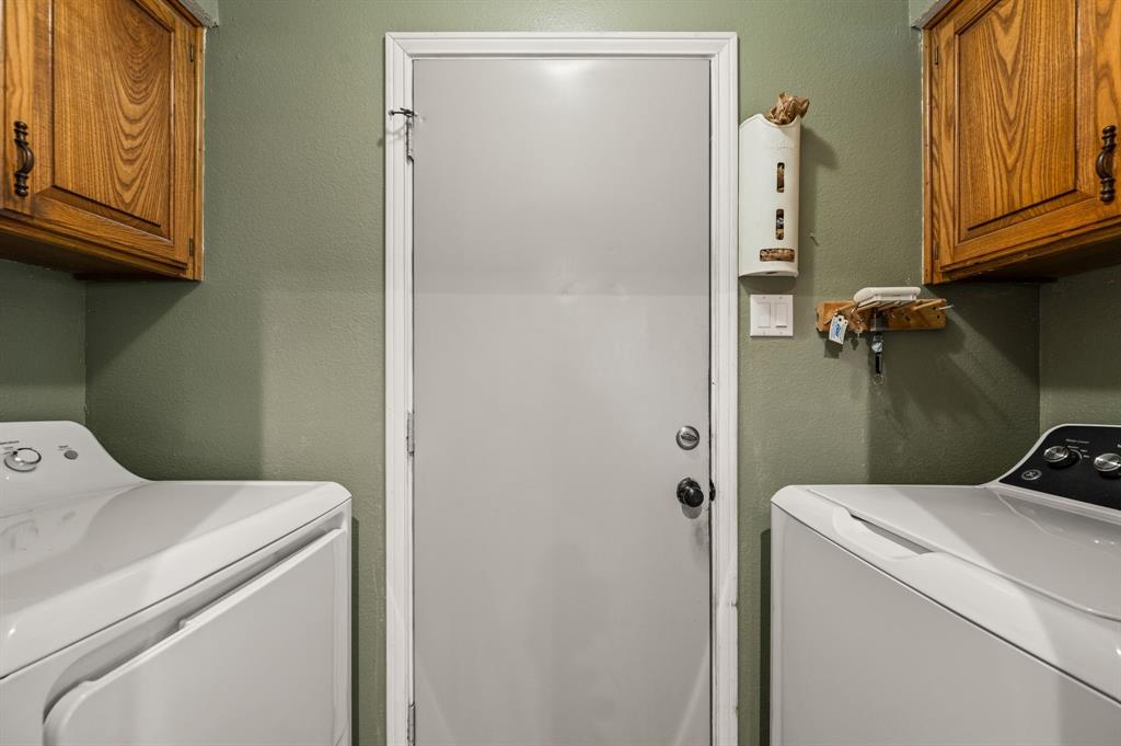 1401 Sandpiper Street Property Photo 23
