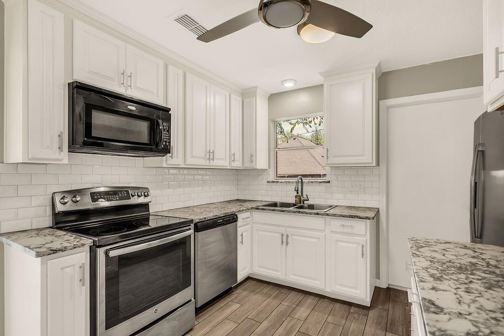 1005 Nottingham Drive Property Photo 10
