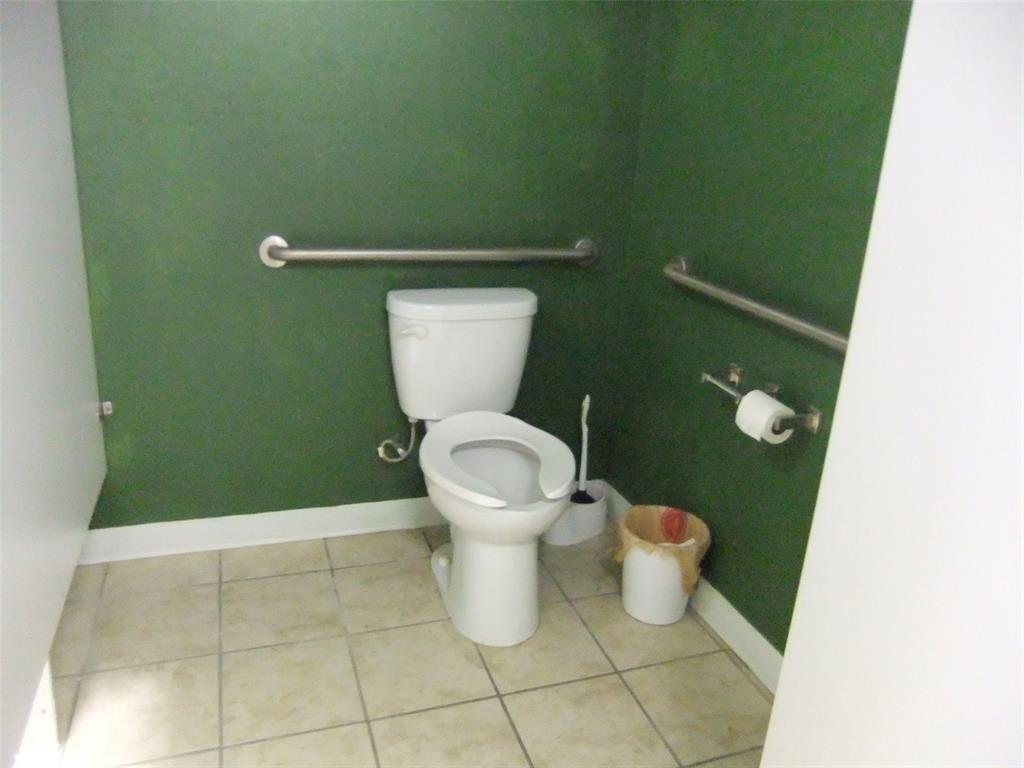 134 County Road 2139 Property Photo 24