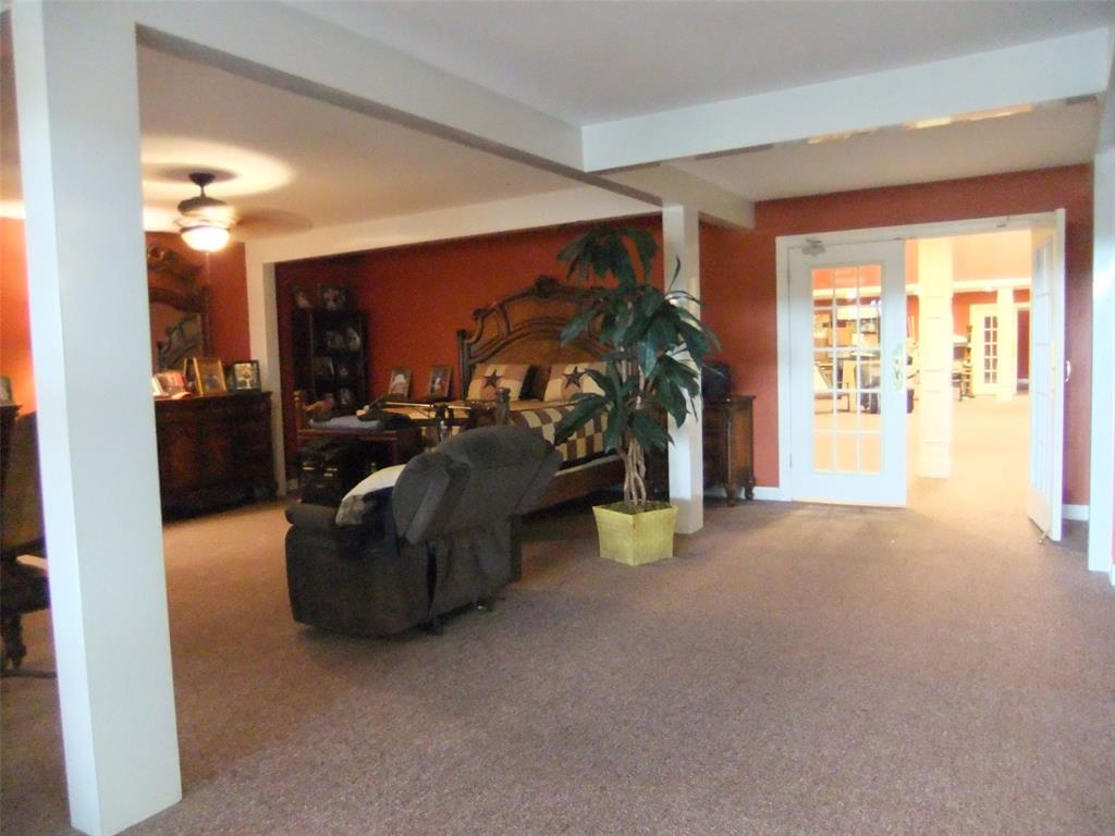 134 County Road 2139 Property Photo 33