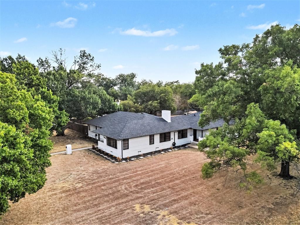 1405 N Buckner Boulevard Property Photo 1