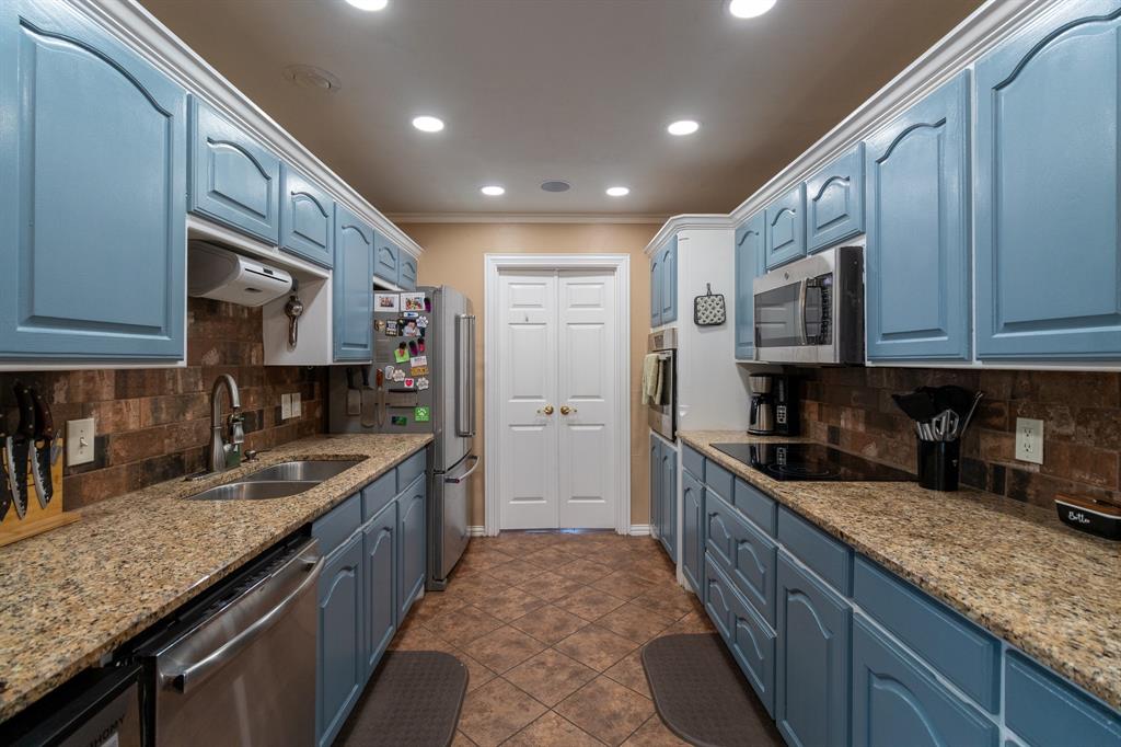 11990 Hill Country Circle Property Photo 15