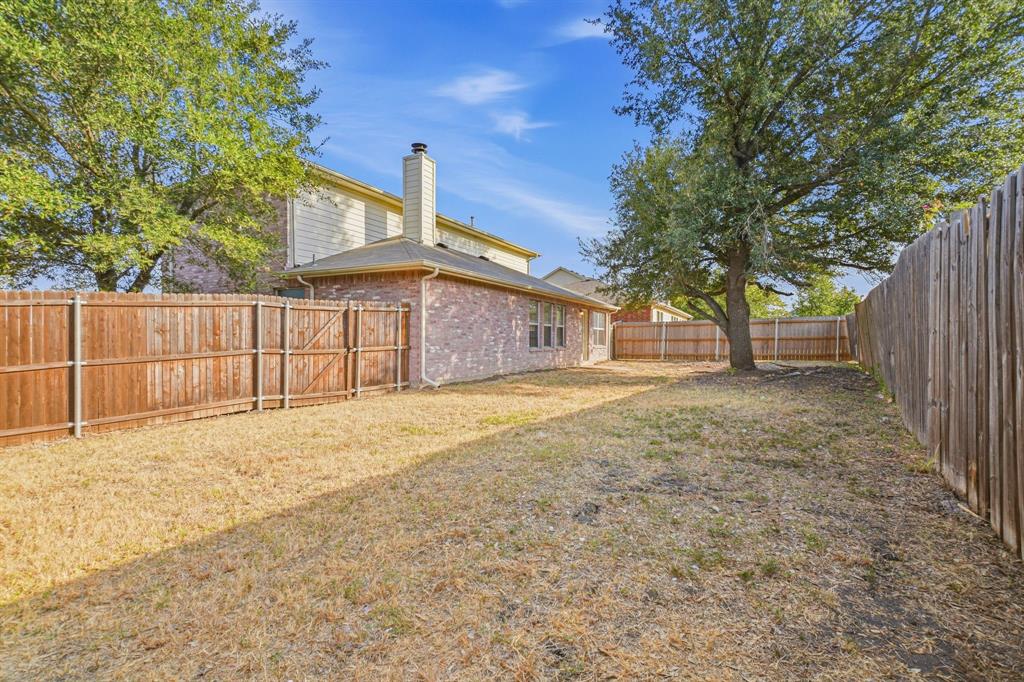 1002 Chatham Lane Property Photo 1