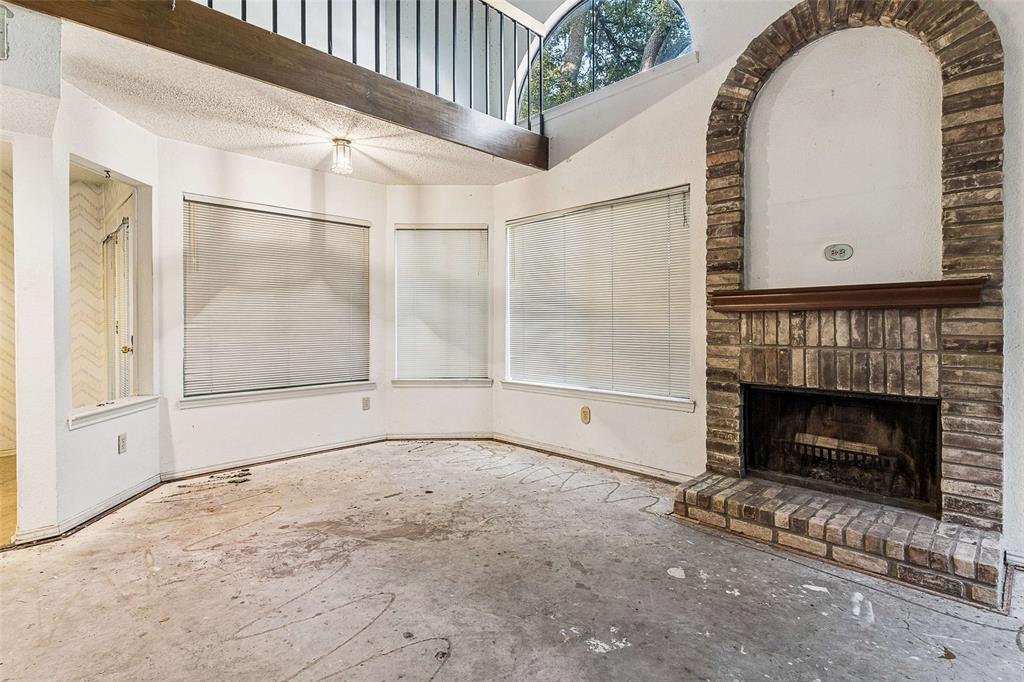 18040 Midway Road 105 Property Photo 7