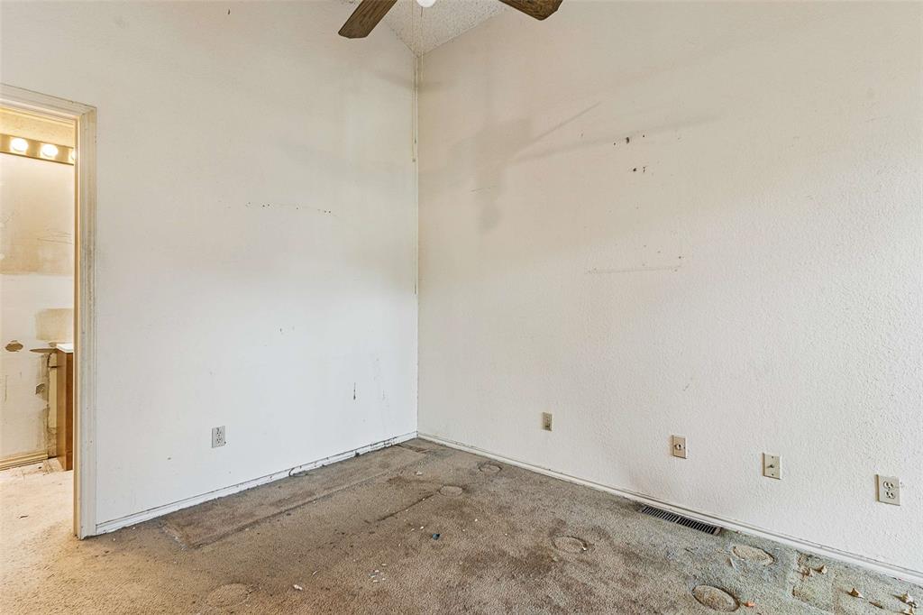 18040 Midway Road 105 Property Photo 19