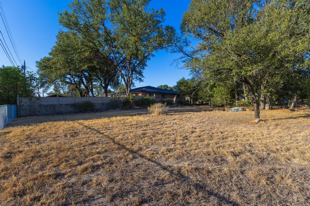 1122 Timberline Street Property Photo 18