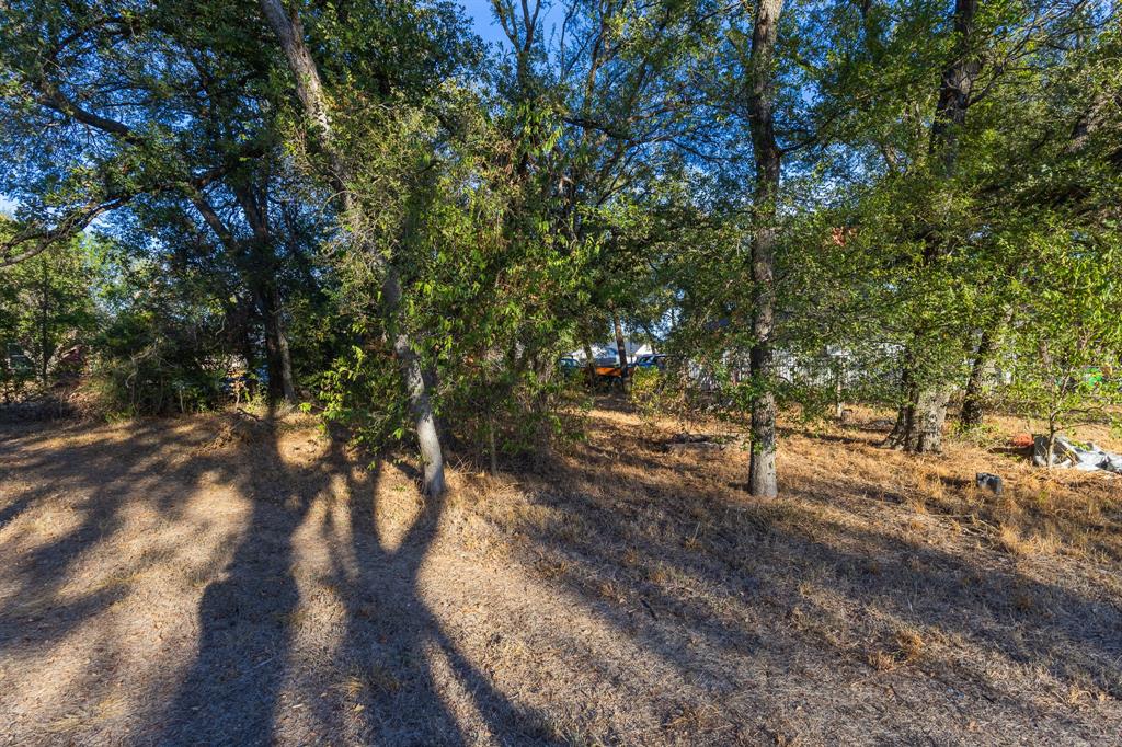 1122 Timberline Street Property Photo 22