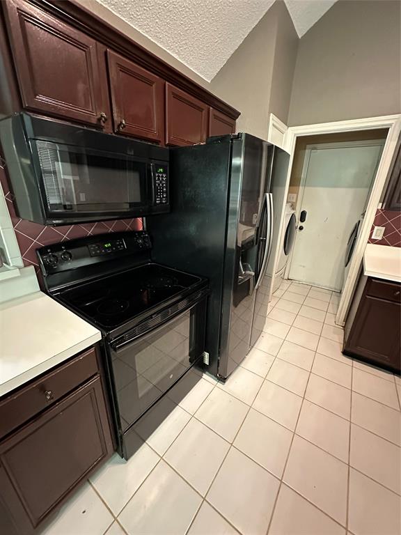 1309 London Drive Property Photo 12