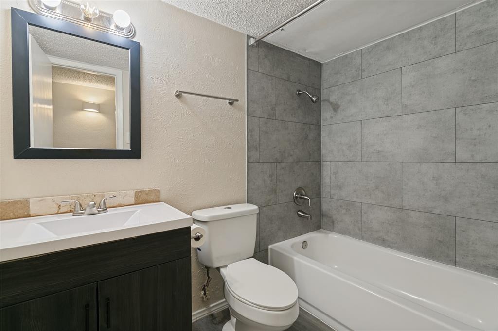 1210 Brook Hill Lane Property Photo 20