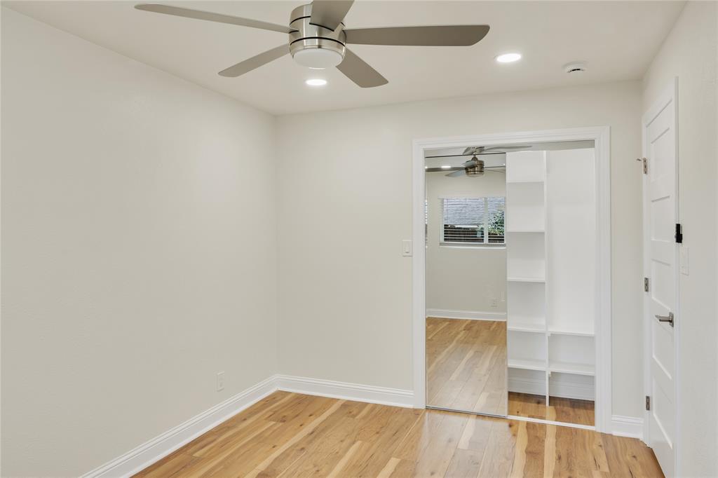 1418 Royal Drive Property Photo 12