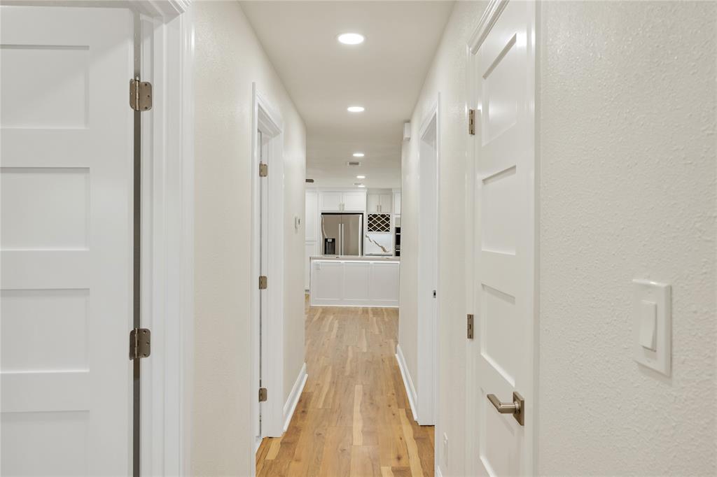 1418 Royal Drive Property Photo 14