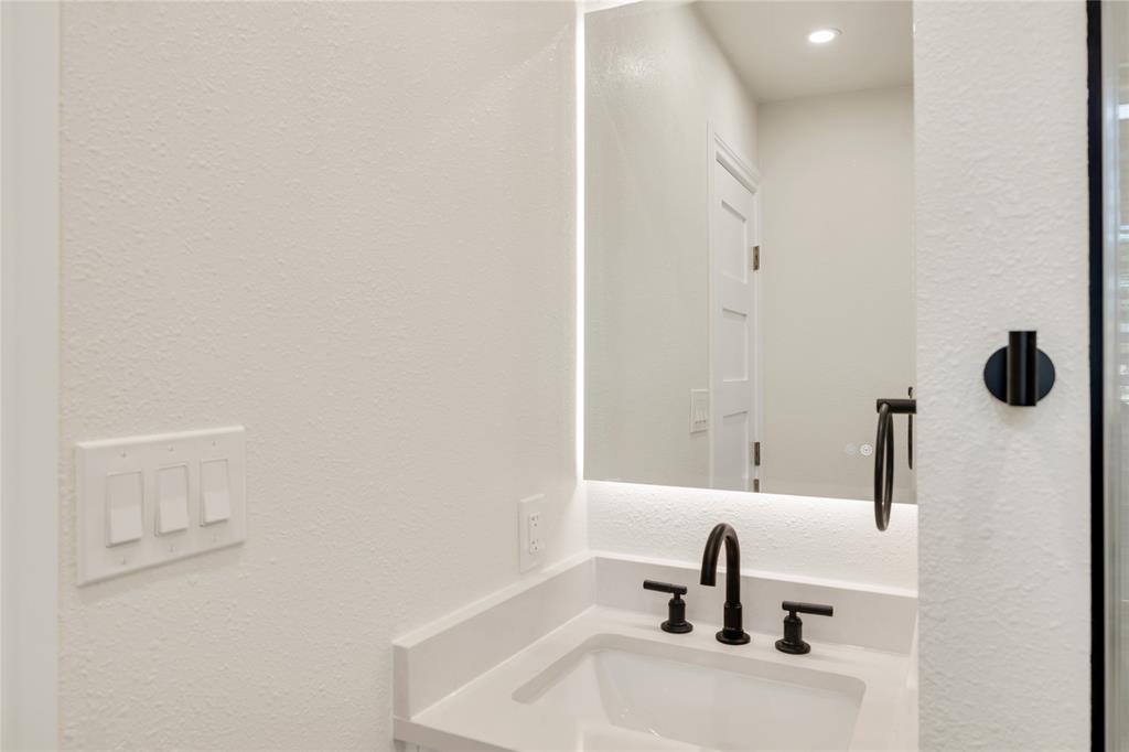 1418 Royal Drive Property Photo 20