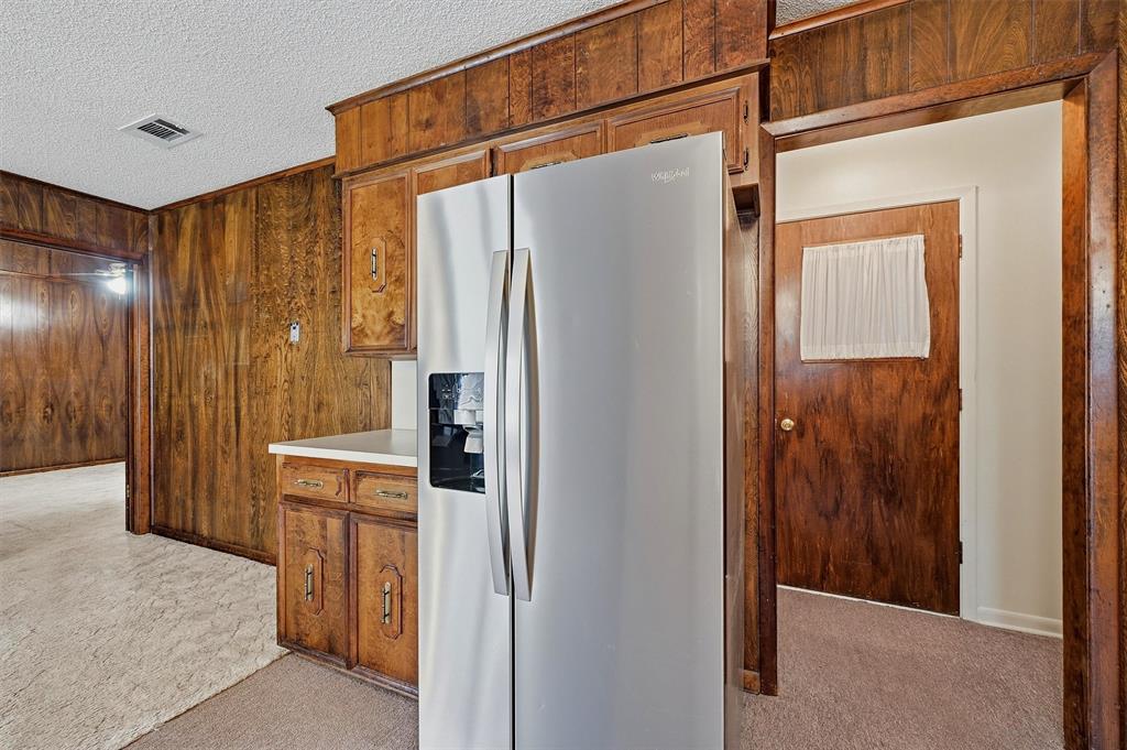 2403 Caprice Avenue Property Photo 18