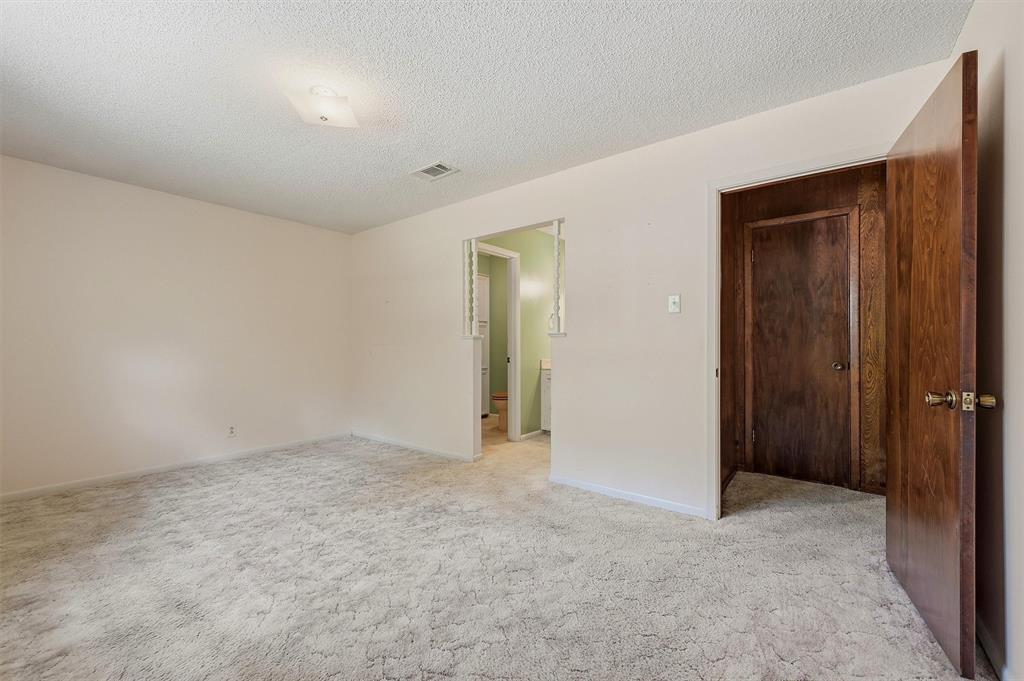 2403 Caprice Avenue Property Photo 23