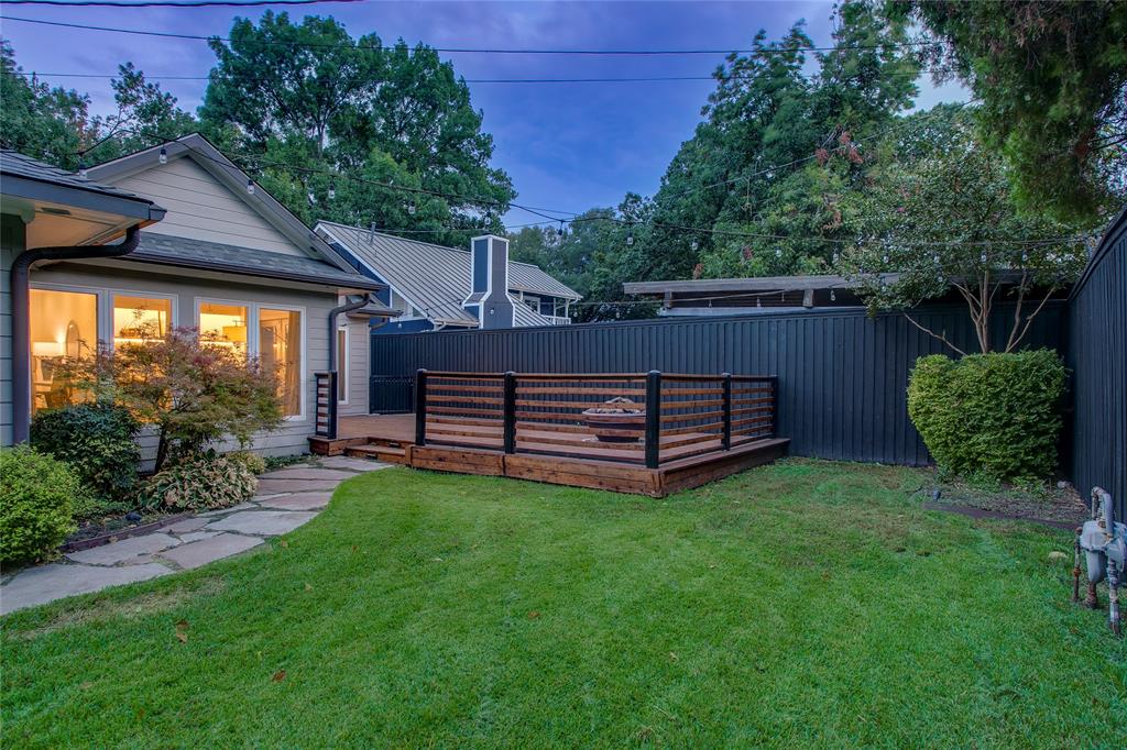 9431 Hobart Street Property Photo 8