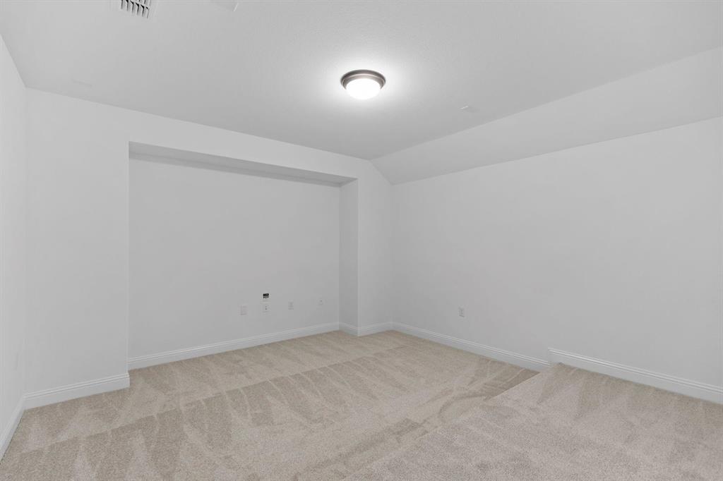 3103 Tobias Property Photo 23