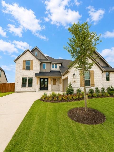 3142 Bexar Property Photo 1