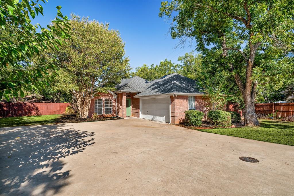 8816 The Briers Court Property Photo 1