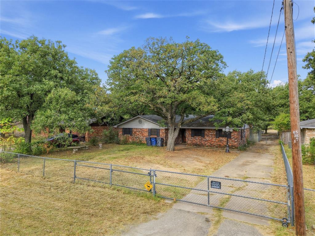 1611 Shepherd Lane Property Photo 1