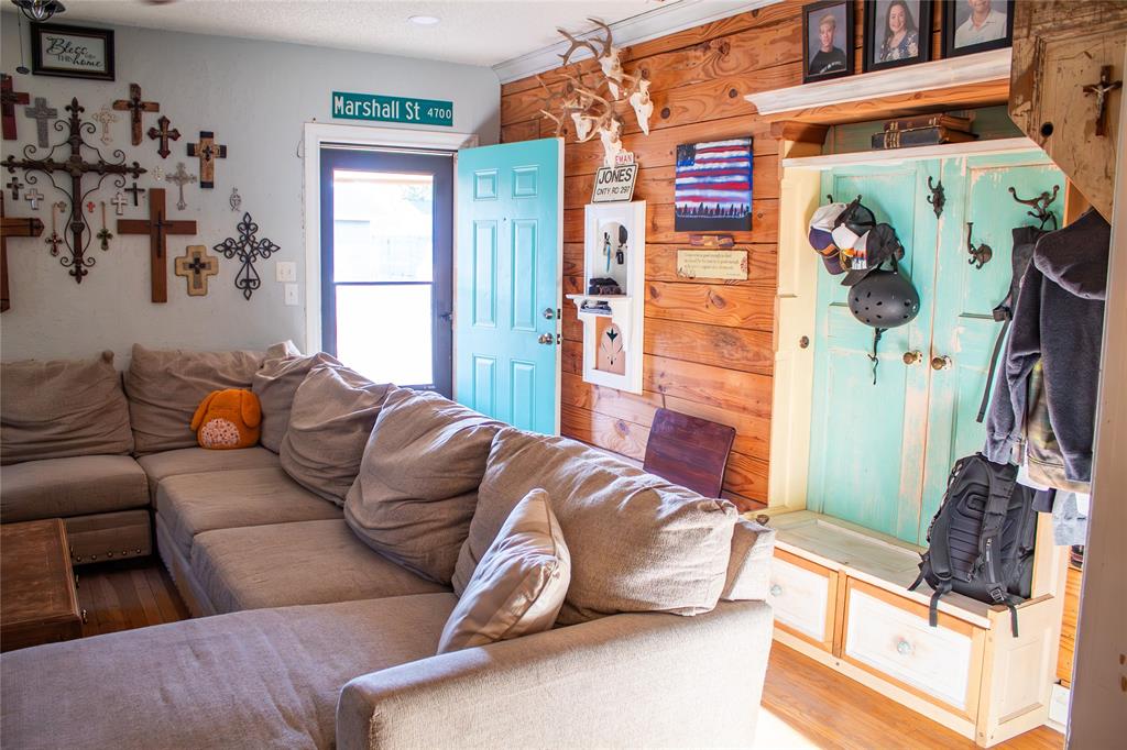 1212 Avenue Avenue Property Photo 6