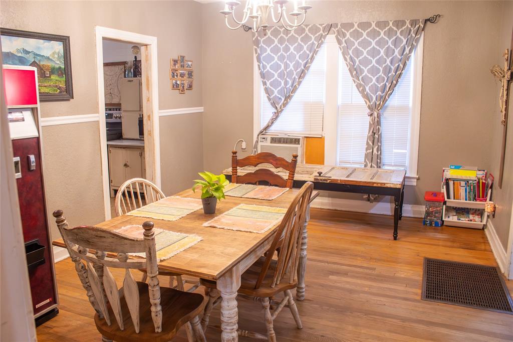 1212 Avenue Avenue Property Photo 8