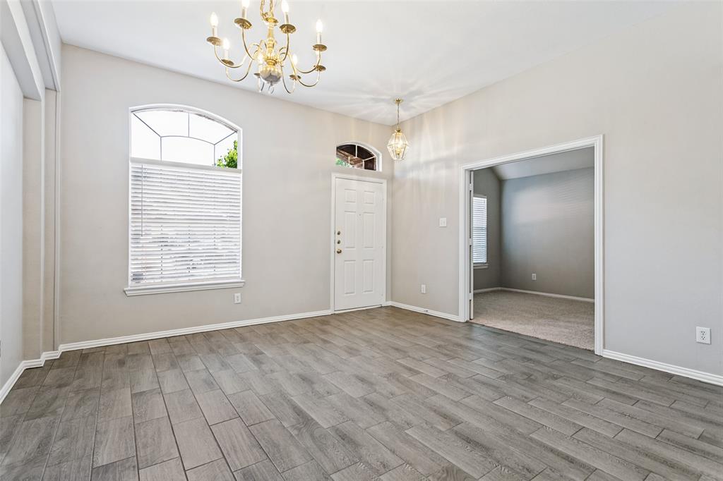 1610 Redwood Drive Property Photo 3